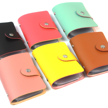 lady-card-holder